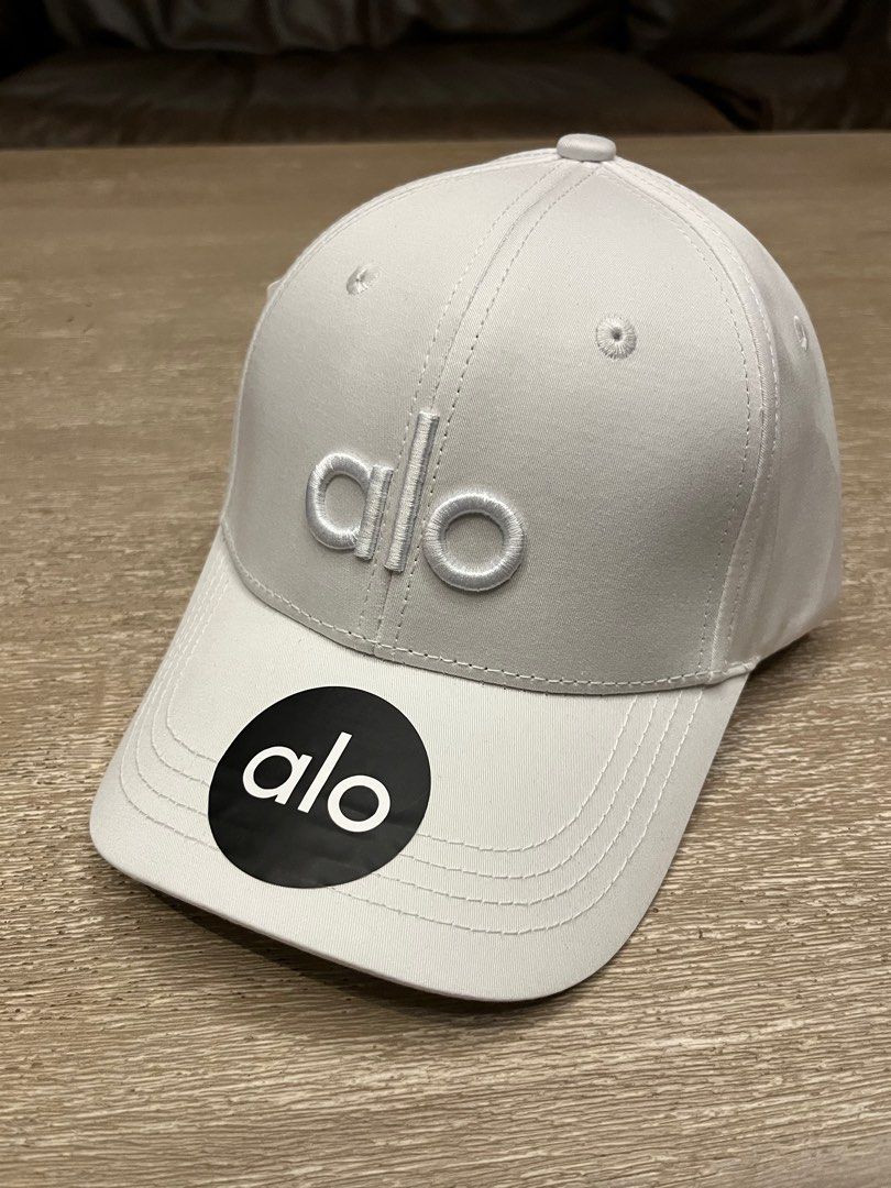 ALO YOGA CAP ( LOWEST ) (Category: Caps & Hats) located in Manila. Submitted by jmdvm (Listing ID 1348735953, Image 2). Description: Alo yoga Cap Structured Velcro adjustable OSFA Dm for more info 📨.