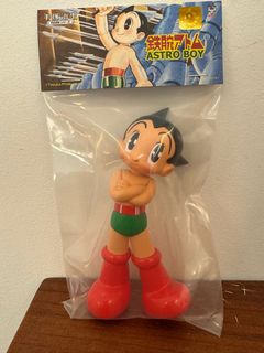 (Category: ) located in . Submitted by blooburberry (Listing ID 1348642198, Image 1). Description: .
