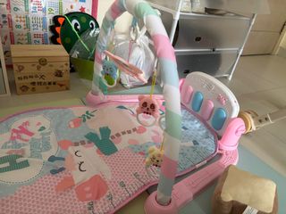 （分類：）位於 。 由 starstar2323 提交（商品編號 1348677190，圖片 1）。簡介： 。
