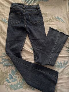 (Category: ) located in . Submitted by rxnko (Listing ID 1348760931, Image 1). Description: .