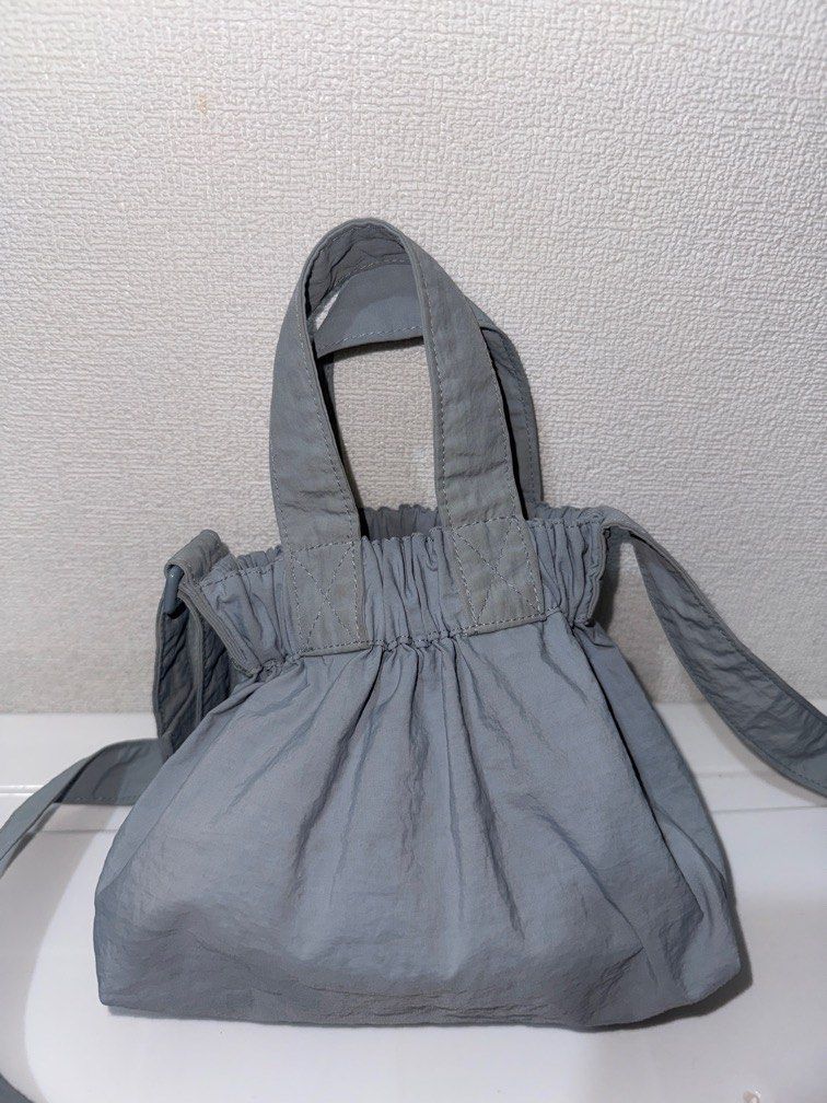 Beyond the Vines XS dumpling bag (Category: Cross-body Bags) located in Davao. Submitted by kateshops (Listing ID 1348811489, Image 2). Description: Old design, no magnetic closure yet Used only a few times Rfs: decluttering.