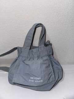 (Category: ) located in . Submitted by kateshops (Listing ID 1348811489, Image 1). Description: .