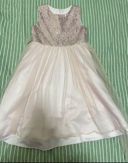 (Category: ) located in . Submitted by joycejoyce_joyce (Listing ID 1348725454, Image 1). Description: .