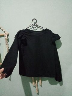 (Kategori: ) berada di . Dikirim oleh hellosunshine__ (ID iklan 1348741897, Gambar 1). Deskripsi: .