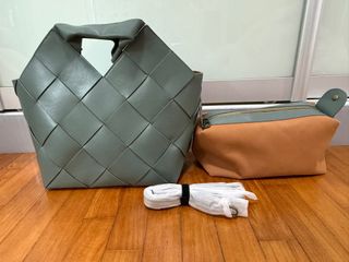 (Category: ) located in . Submitted by quek.yingying.7 (Listing ID 1348786819, Image 1). Description: .