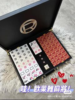 (Category: ) located in . Submitted by luxcloset5 (Listing ID 1348670943, Image 1). Description: .