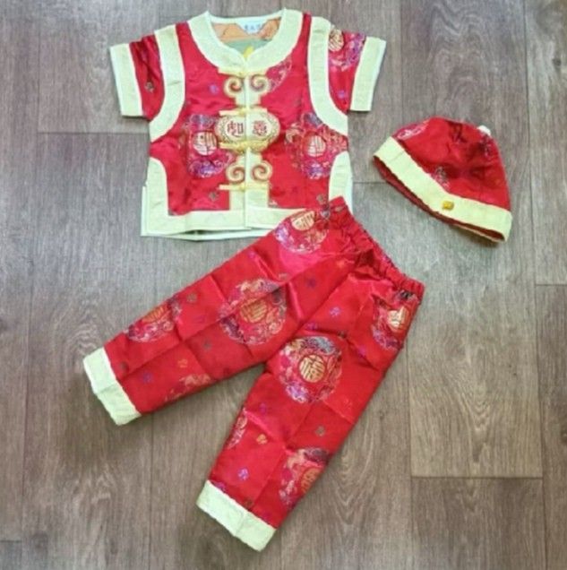 Chinese Costume for Kids Boys (Category: Babies & Kids Fashion) located in Manila. Submitted by jrevdeclutters (Listing ID 1348692016, Image 1). Description: Chinese costume - full set with top pants and hat fits 4-7 years old, send a message for more details rfs: bought exact same set but bigger size for my kid.