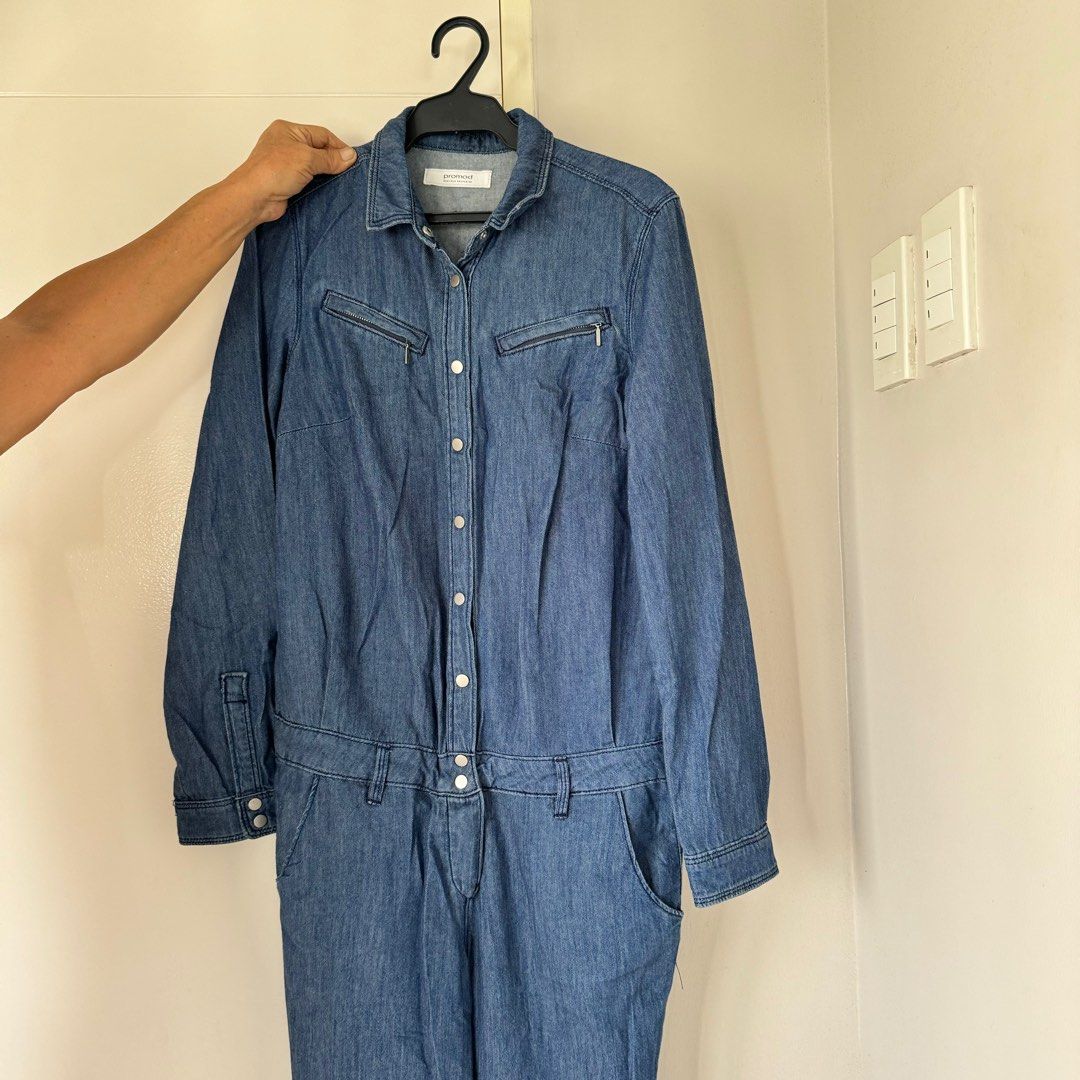 Denim Jumpsuit (Category: Jumpsuits) located in Quezon City. Submitted by luvluva (Listing ID 1348737592, Image 2). Description: worn once.