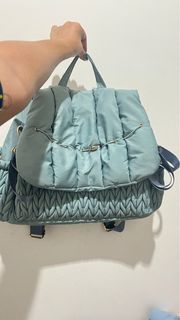 (Kategori: ) berada di . Dikirim oleh gabypp (ID iklan 1348743337, Gambar 1). Deskripsi: .