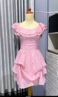 (Kategori: ) berada di . Dikirim oleh clara.wardrobee (ID iklan 1348802005, Gambar 1). Deskripsi: .