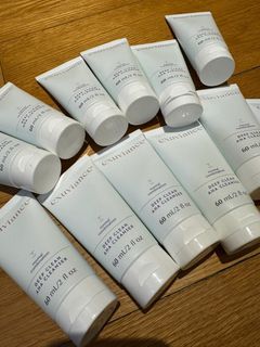 （分類：）位於 。 由 yan_ka 提交（商品編號 1348779542，圖片 1）。簡介： 。
