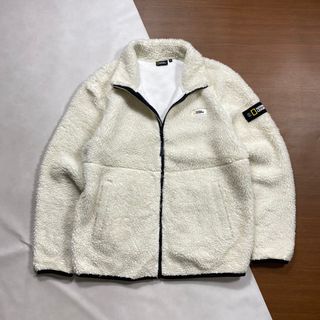 (Kategori: ) berada di . Dikirim oleh letstyle.co (ID iklan 1348722416, Gambar 1). Deskripsi: .