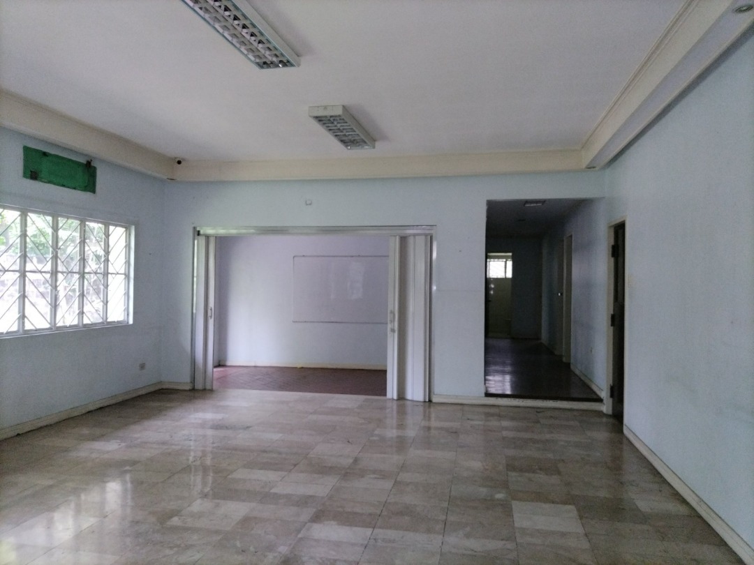 (Category: ) located in . Submitted by luxerealtyph (Listing ID 1348714924, Image 1). Description: .