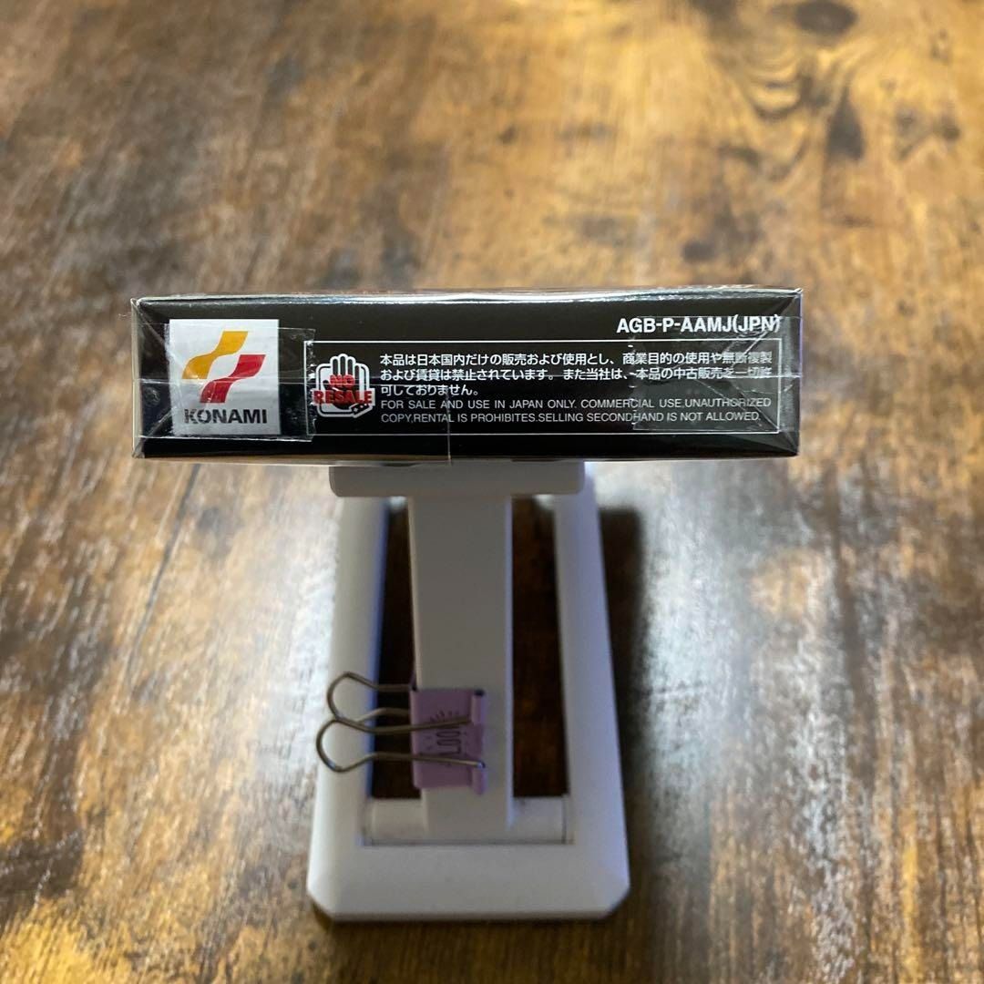 Game Boy Advance Castlevania (Category: Nintendo) located in Manila. Submitted by japan_treasure (Listing ID 1348793325, Image 2). Description: The condition is as shown in the picture. The box, manual, and software are all in perfect condition with absolutely no signs of deterioration. No broken nails. Only opened from one side. It's a beautiful specimen that couldn't be in better condition..