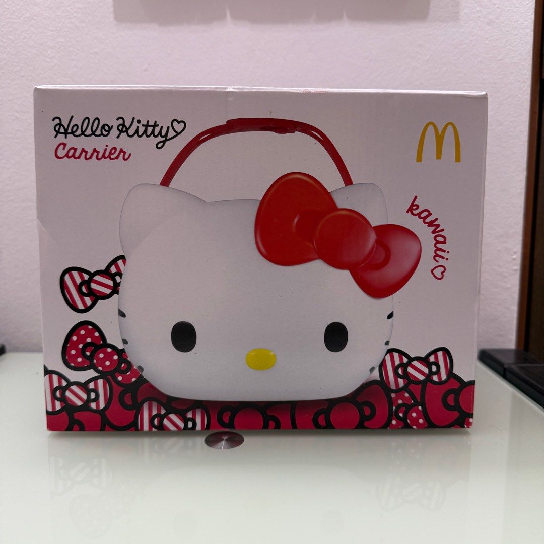 Hello Kitty (Category: Other Merchandise) located in Singapore. Submitted by k00lsheep (Listing ID 1348765503, Image 4). Description: Hello Kitty Carrier/Container Brand NEW - $10 Once sold not refundable Negotiable, please be reasonable Collect at my void deck .
