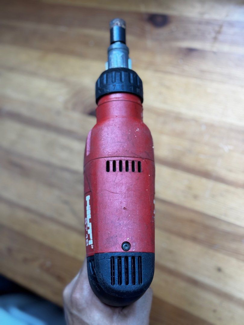 Hilti ST 18 metal screwdriver (Category: Construction Tools & Equipment) located in Talisay. Submitted by kim_rey (Listing ID 1348646028, Image 2). Description: in good working condition.