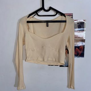 (Kategori: ) berada di . Dikirim oleh cessy89 (ID iklan 1348675949, Gambar 1). Deskripsi: .