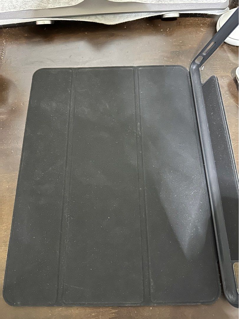 ipad 10.2 8th gen case with pencil holder (Category: Cases & Sleeves) located in Manila. Submitted by prelovedby.fel (Listing ID 1348730525, Image 3). Description: ipad 10.2 8th gen case with pencil holder ᝰ.ᐟ ₱300 ⟡ items are preloved, please manage your expectations ⟡ bought for 726 from orange app ⟡ will clean the case, alikabok yung nasa pic.