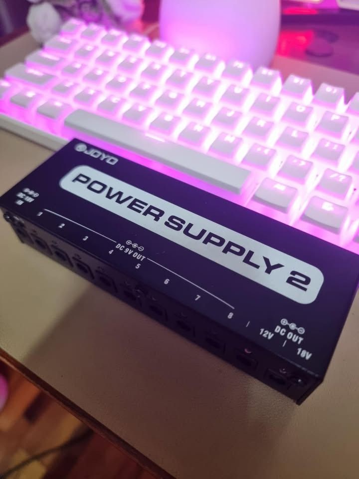 JOYO POWER SUPPLY 2 GUITAR EFFECTS POWER SUPPLY (Category: Musical Instruments) located in Caloocan City. Submitted by ziondls (Listing ID 1348784992, Image 1). Description: FSO : COMPLETE JOYO POWER SUPPLY 2 W/ BOX ORIGINALLY BOUGHT AT DND NORTH EDSA NO ISSUES!! ❌️ LOWBALLING /// FINAL AT 3K // AUTO PASS SA TATAWAD INCLUSION : -10 POWER CABLES -2 POLARITY CONVERTER OUTPUT 1-7 : 9V 100mA OUTPUT 8 : 9V 500mA OUTPUT 9 : 12V 100mA OUTPUT 10 : 18V 10