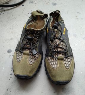 (Category: ) located in . Submitted by leong313 (Listing ID 1348665784, Image 1). Description: .