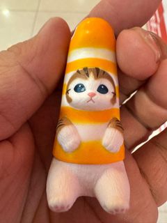(Category: ) located in . Submitted by behindthehype_sg (Listing ID 1348685601, Image 1). Description: .