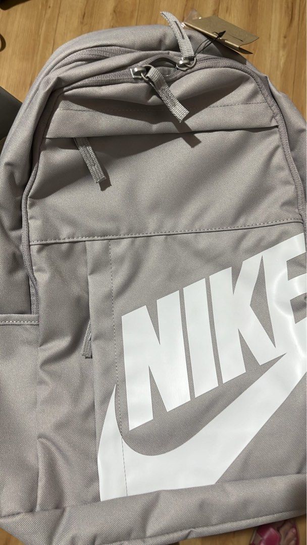 Nike Elemental Backpack (21L) (Category: Backpacks) located in Manila. Submitted by acbdacbd (Listing ID 1348704260, Image 3). Description: price still negotiable.