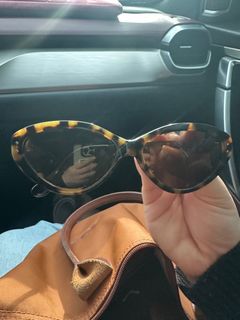 Original Etienne Aigner cat eye sunglasses /shades