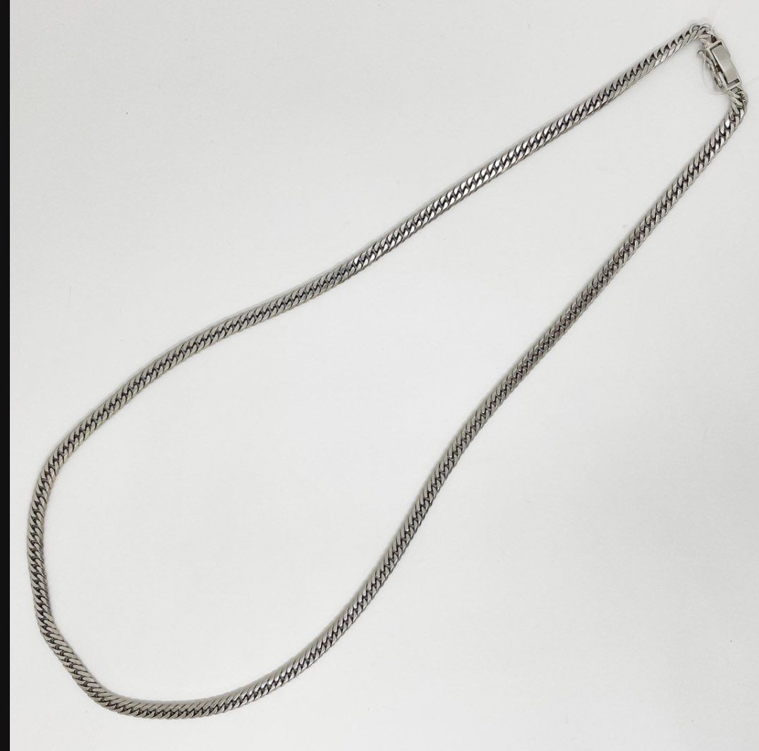 Platinum 850 Necklace 30.2 grams (Category: Jewelry) located in Singapore. Submitted by Tenasious (Listing ID 1348791676, Image 1). Description: Cuban Link Platinum Necklace 30.2 grams with PT850 hallmark Please message for pre order #platinumchain #cubanlink#platinum #gia #pendant #platinumchain #rolex #patek #mercedes #bmw #wedding2025 #gift #engagementsg #weddingpresent.