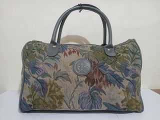 [RARE/US IMPORT] Compass Vintage Travel Bag - w/ special feature that can be inserted to luggage handles