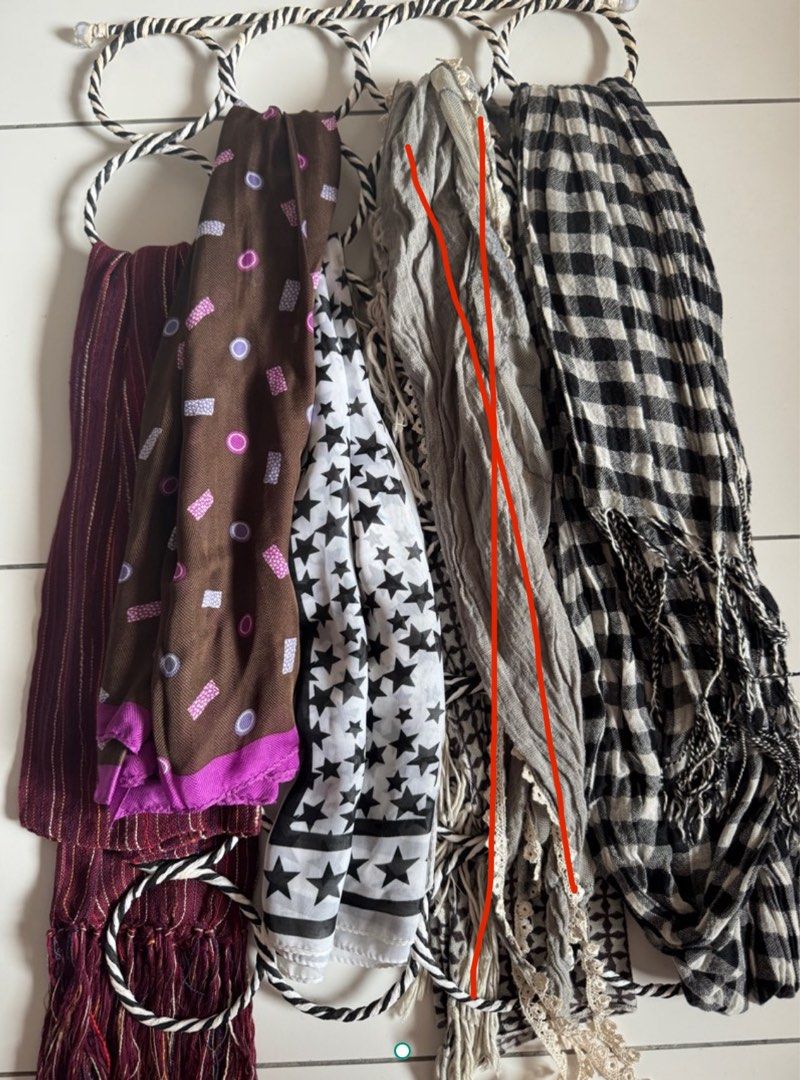 Scarf assorted (Category: Coats, Jackets and Outerwear) located in Singapore. Submitted by mminimalistt (Listing ID 1325464621, Image 1). Description: 1 for $5 3 for $12 All 6 for $20.