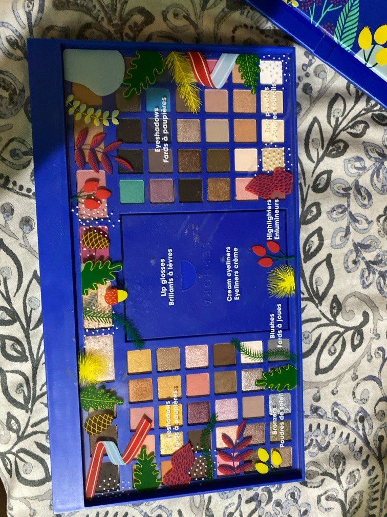 Sephora Makeup Set (Category: Makeup) located in Makati City. Submitted by L2123 (Listing ID 1348709748, Image 2). Description: Selling my Sephora Makeup Set. Item was bought in Singapore. Barely used. Just swatched some colours. Been gathering dust on my dresser that’s why Im selling it. Negotiable for sure buyers. .