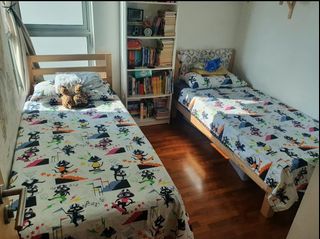 (Category: ) located in . Submitted by sootyb (Listing ID 1348749046, Image 1). Description: .