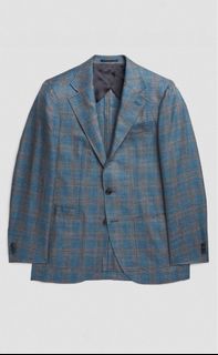 (Category: ) located in . Submitted by citywardrobe (Listing ID 1348798162, Image 1). Description: .