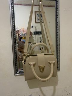 (Kategori: ) berada di . Dikirim oleh hazelpinee (ID iklan 1348669189, Gambar 1). Deskripsi: .