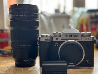 （分類：）位於 。 由 123backup 提交（商品編號 1348869362，圖片 1）。簡介： 。