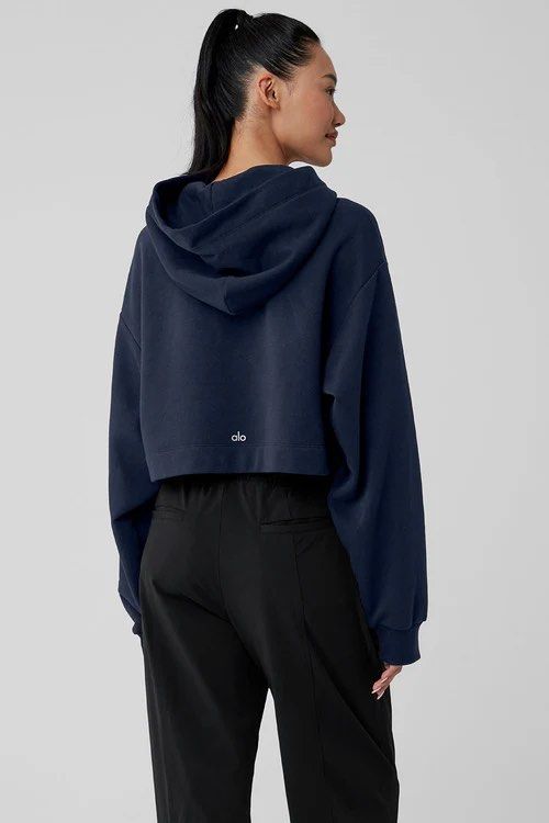 Alo Yoga Bae Hoodie - Navy (Category: Longsleeves) located in Singapore. Submitted by moonskies (Listing ID 1348965872, Image 2). Description: - ORP: $150 - Color: Navy - Worn once - See last pic for actual color Shipping available at an additional $3 (smartpac).