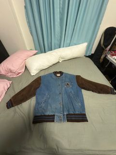 (Category: ) located in . Submitted by greg12346 (Listing ID 1348994940, Image 1). Description: .