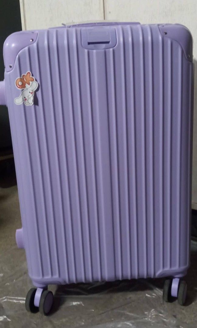 BRAND NEW LUGGAGE (Category: Luggage) located in Quezon City. Submitted by preyaaaa (Listing ID 1348952620, Image 1). Description: .