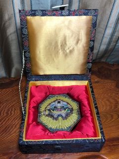 (Category: ) located in . Submitted by 369vintagefindsph (Listing ID 1348998543, Image 1). Description: .