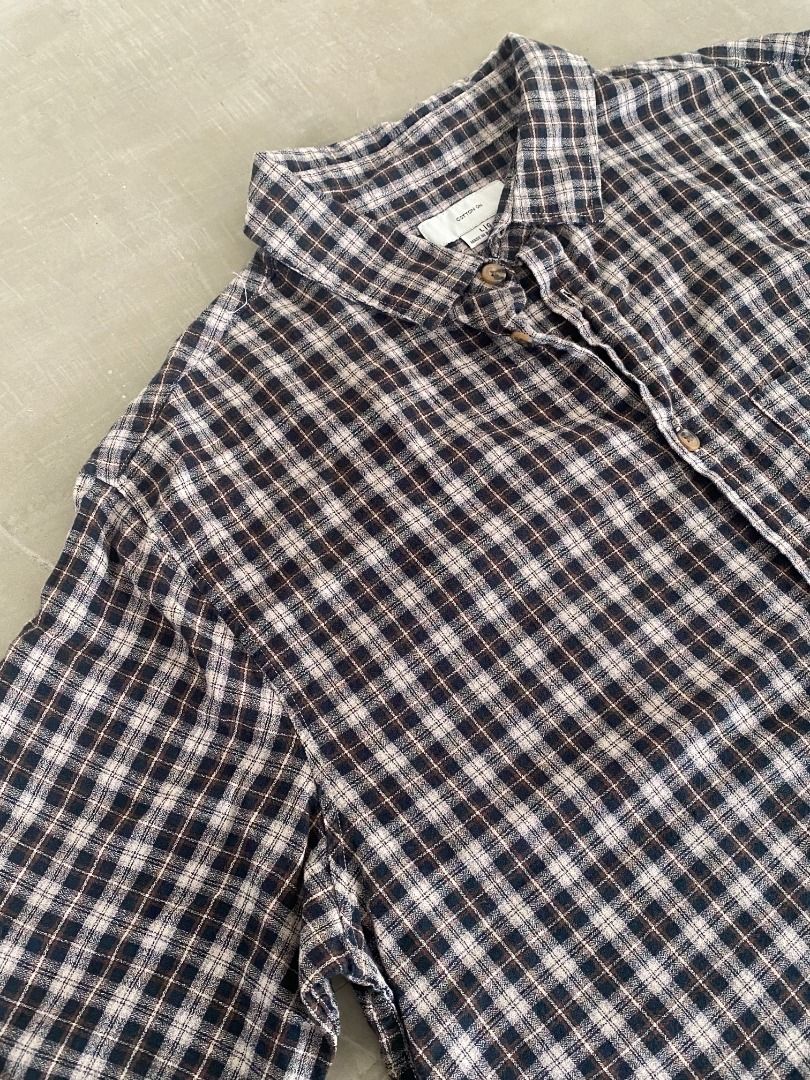 Cotton On Plaid Polo Shirt (Category: Tshirts & Polo Shirts ) located in Bacolod City. Submitted by found.objects (Listing ID 1348883502, Image 2). Description: size L on tag. Can fit S for an oversized fit.