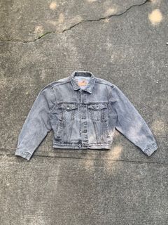 (Category: ) located in . Submitted by day_thrifting (Listing ID 1348857911, Image 1). Description: .