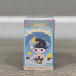 Dimoo - Weaving Wonders - Moonlight Explorer
