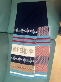 Fendi pattern 頸巾64200168830339110