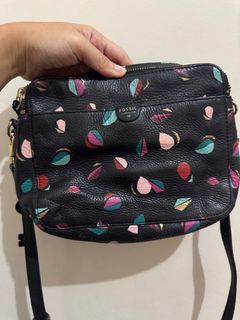 (Kategori: ) berada di . Dikirim oleh deminastuff_ (ID iklan 1348964819, Gambar 1). Deskripsi: .