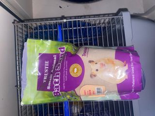 (Category: ) located in . Submitted by tracydi (Listing ID 1348945283, Image 1). Description: .