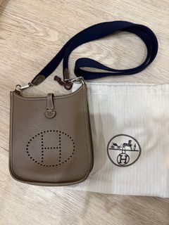 （分類：）位於 。 由 bbung2808 提交（商品編號 1348938411，圖片 1）。簡介： 。