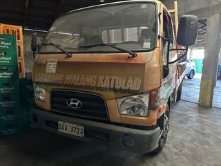 Hyundai Dropside Truck