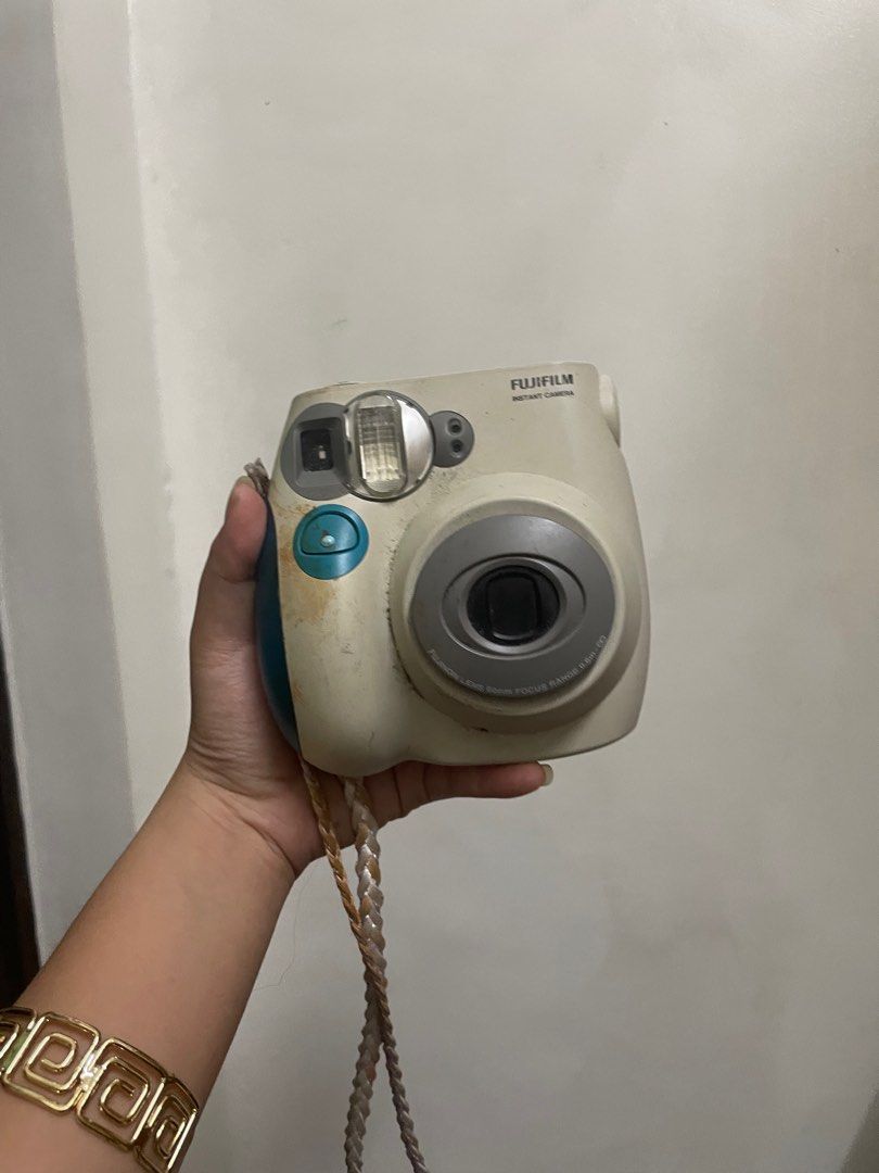 Instax mini 7s (Category: Cameras) located in Tagaytay City. Submitted by shantiii_ (Listing ID 1348910431, Image 1). Description: Buy at your own risk..