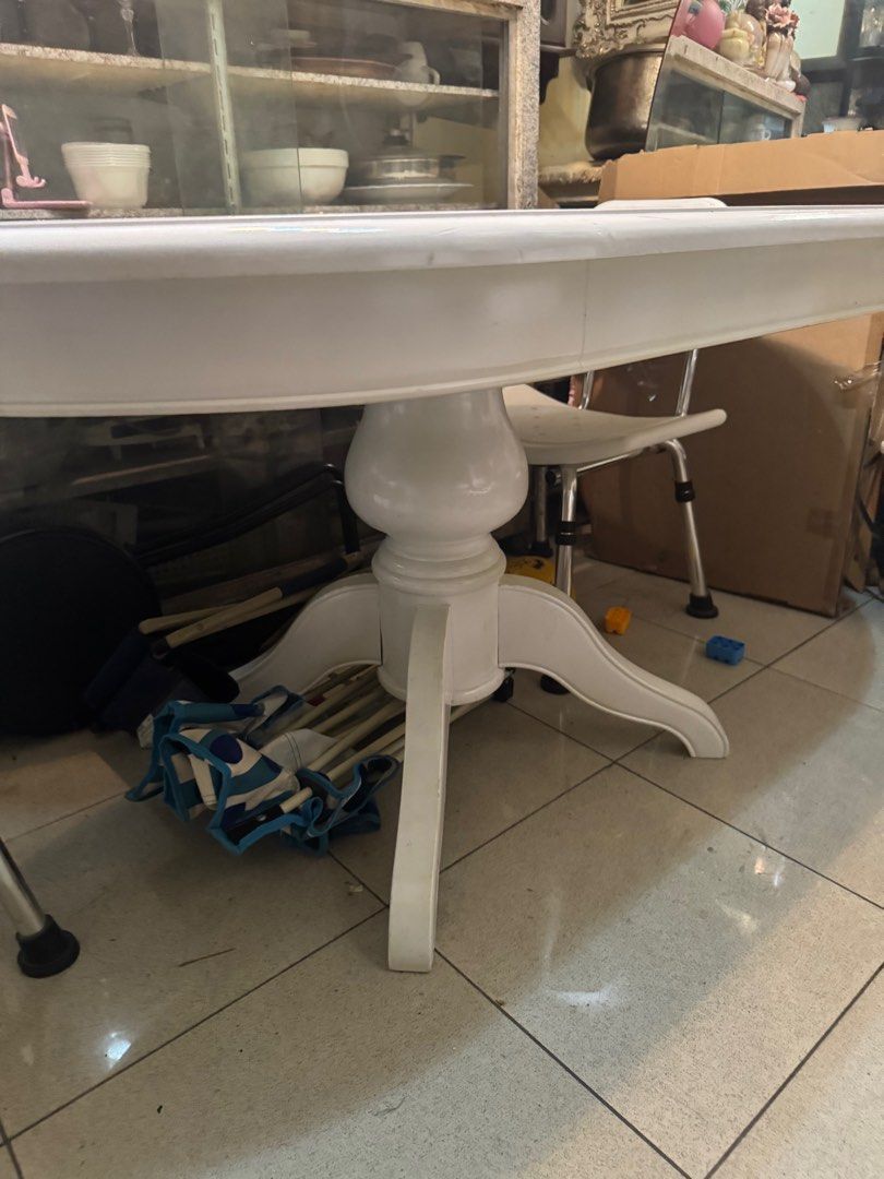 Japaneses Wooden Solid Heavy dinning table 4 pax (Category: Tables & Sets) located in Paranaque City. Submitted by edszz (Listing ID 1348855485, Image 3). Description: Japaneses Wooden Solid Heavy dinning table 4 seaters Good condition Rerepaint lang Pwede din hinde na irepaint With issue Medyo my tuklap yung table top pero magagamit pa siya maganda pa din siya pipinturan lang .