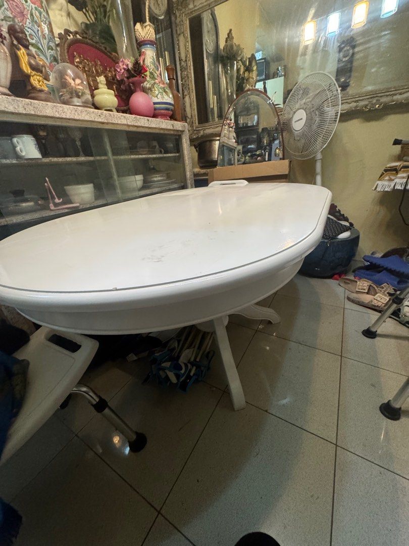 Japaneses Wooden Solid Heavy dinning table 4 pax (Category: Tables & Sets) located in Paranaque City. Submitted by edszz (Listing ID 1348855485, Image 2). Description: Japaneses Wooden Solid Heavy dinning table 4 seaters Good condition Rerepaint lang Pwede din hinde na irepaint With issue Medyo my tuklap yung table top pero magagamit pa siya maganda pa din siya pipinturan lang .